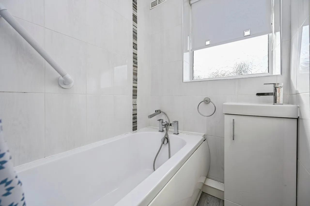 Merrion Close, Liverpool, L25, photo 12