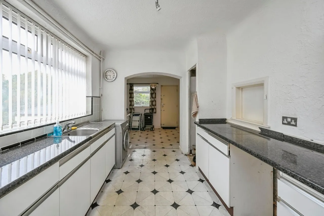 Merrion Close, Liverpool, L25, photo 6