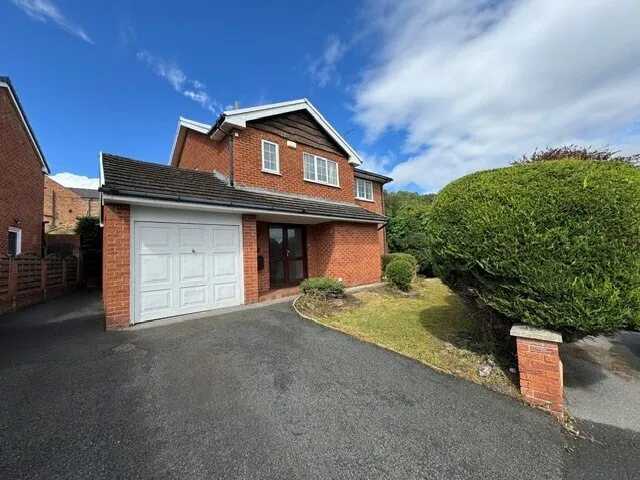 4 bed house to rent, The Nurseries, Cymau, LL11
