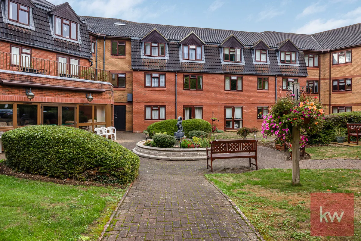 1 bed flat for sale, Maidenhead, SL6