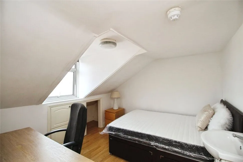 North Road West, Plymouth, Devon, PL1, photo 6