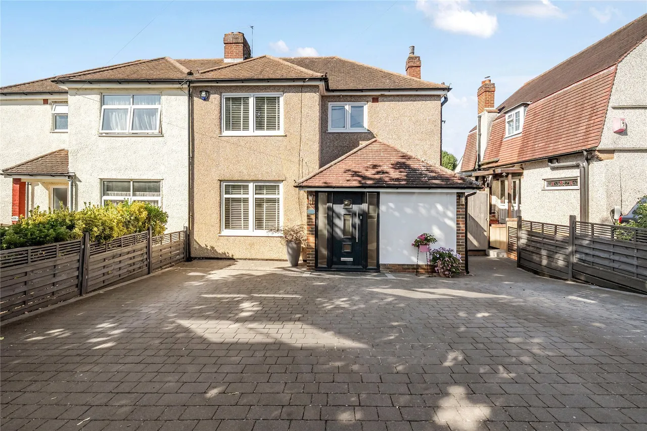 4 bed house for sale — Felstead Road, Orpington, BR6