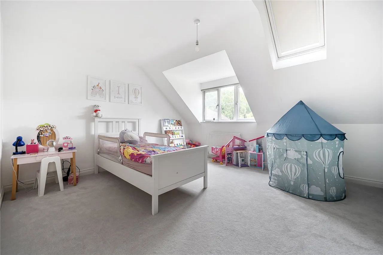 Alexander Close, Finchampstead, Wokingham, Berkshire, RG40 3GB, photo 14
