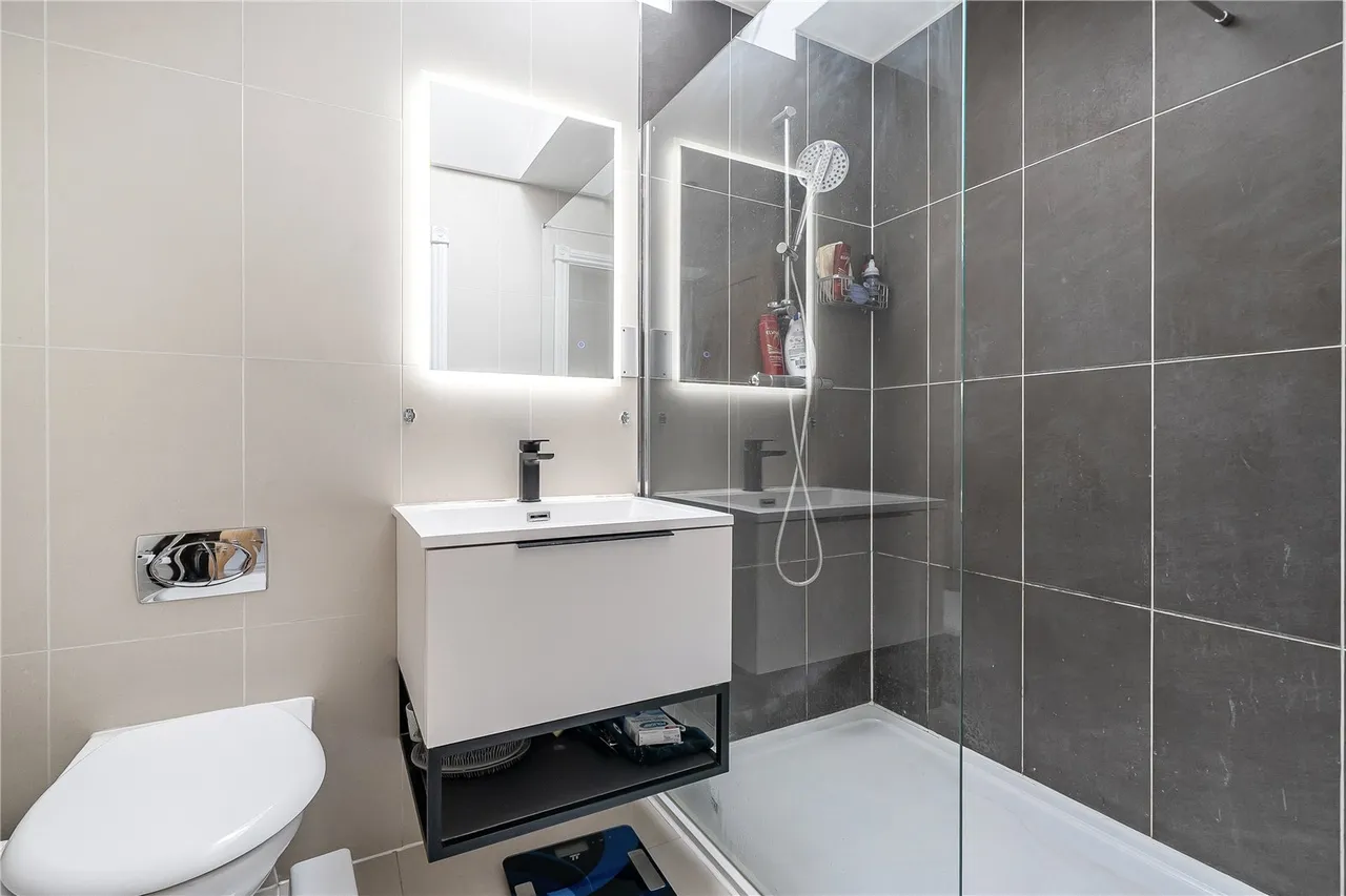 Alexander Close, Finchampstead, Wokingham, Berkshire, RG40 3GB, photo 12