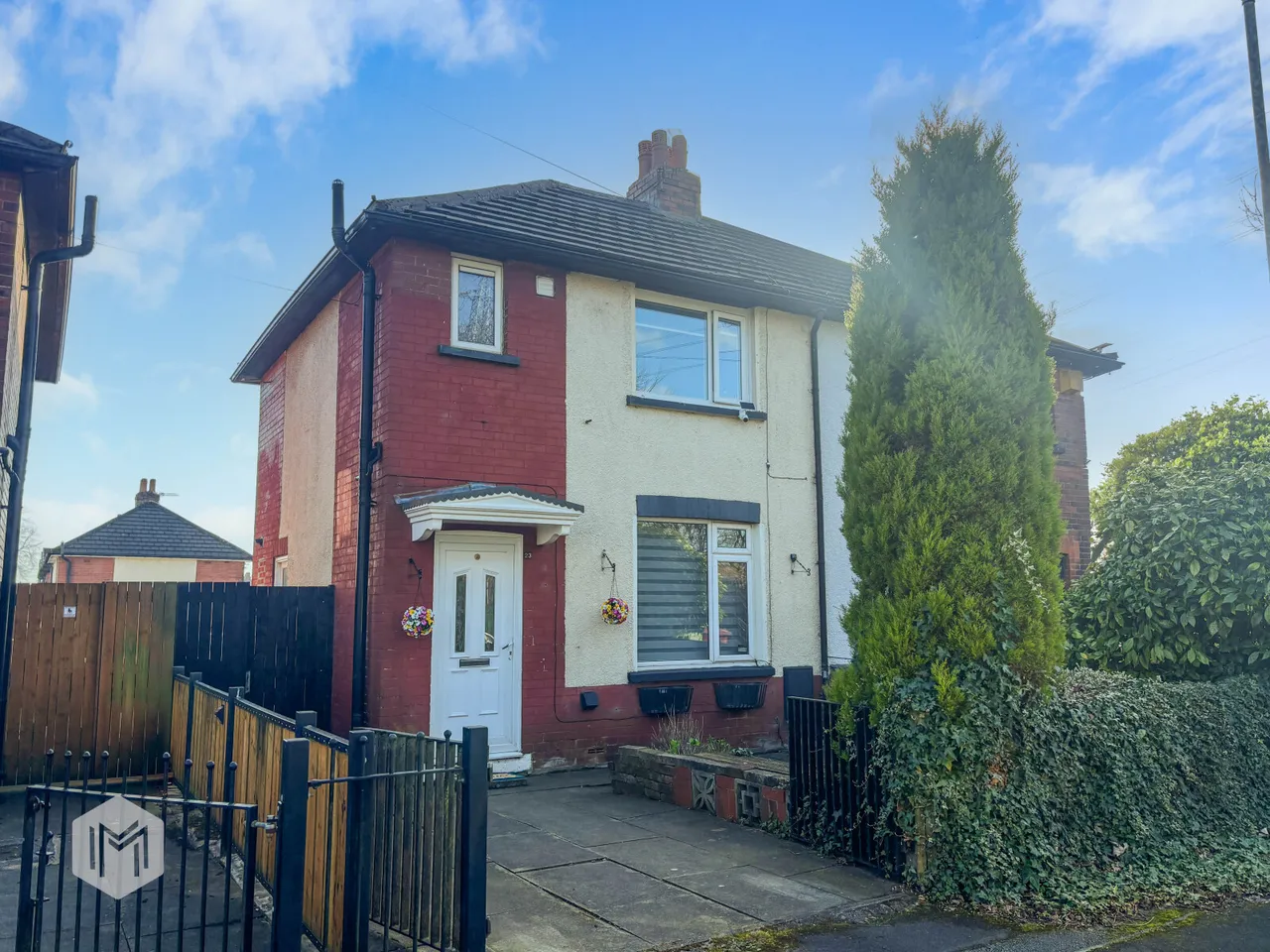 2 bed house for sale — Castleton Street, Bolton, BL2 2JN