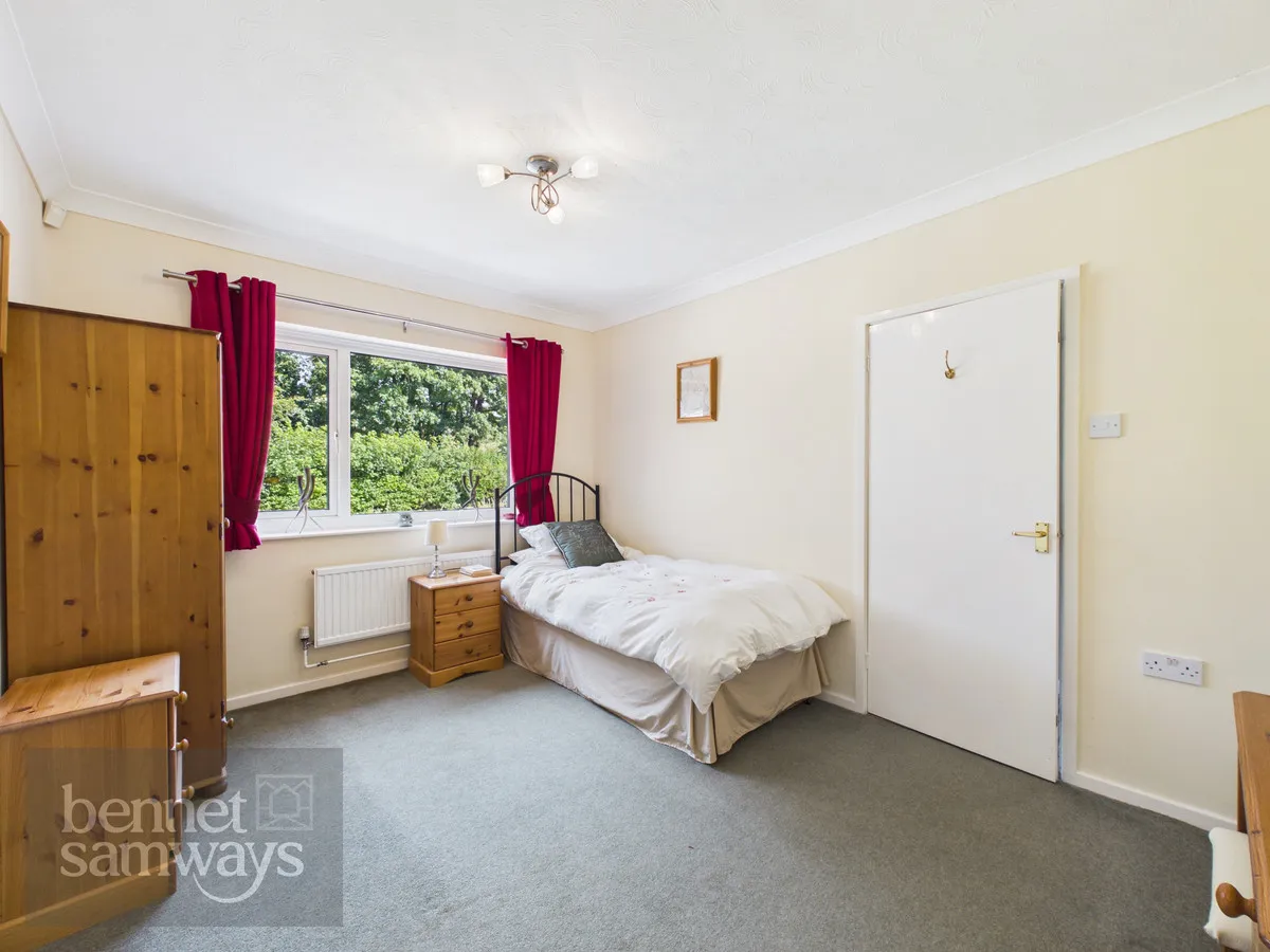 Main Street, Kniveton, DE6, photo 13