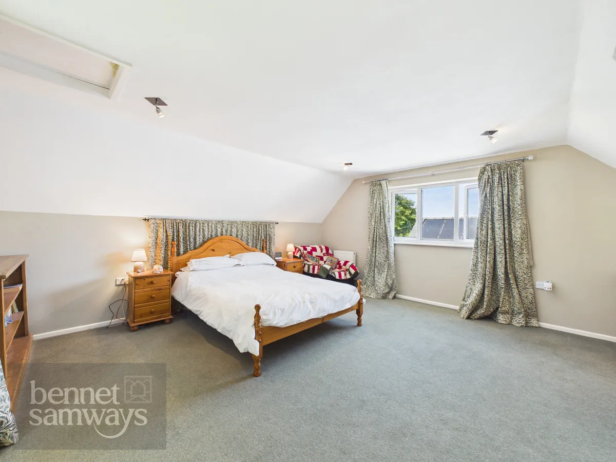 Main Street, Kniveton, DE6, photo 19