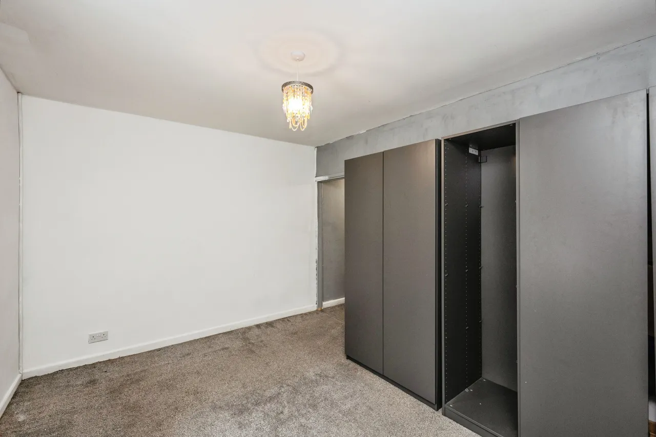 Dinas Street, Swansea, SA6, photo 12