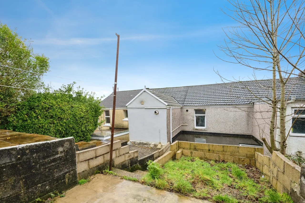 Dinas Street, Swansea, SA6, photo 14