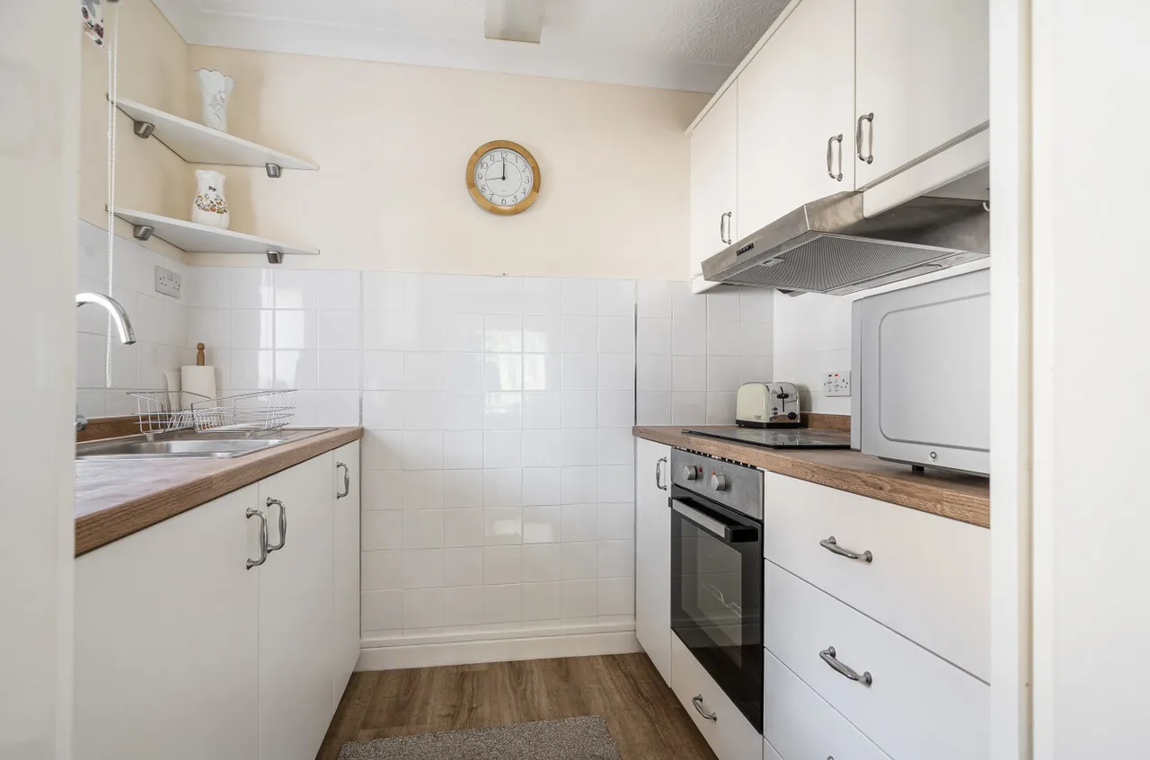 Gratwicke Road, Worthing, BN11, photo 11