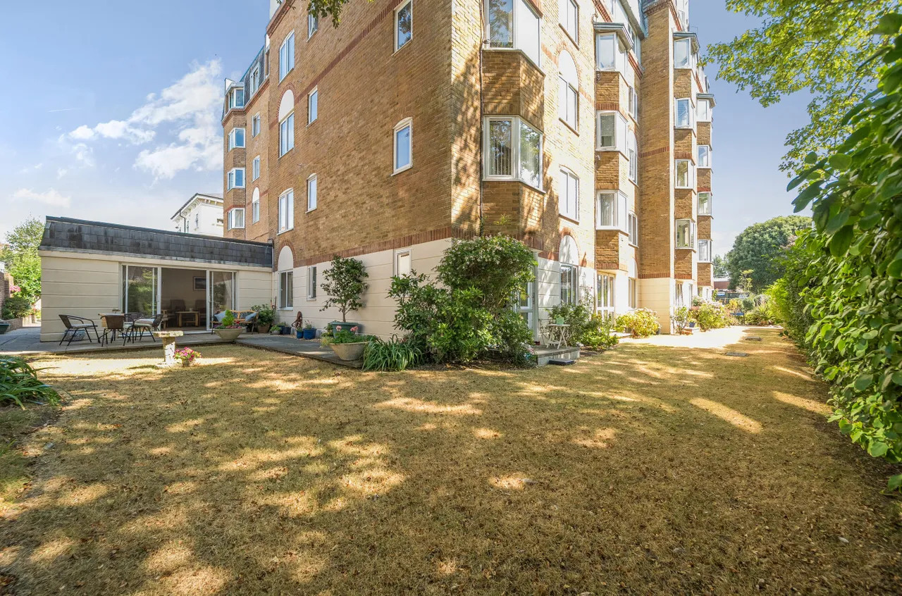 Gratwicke Road, Worthing, BN11, photo 8
