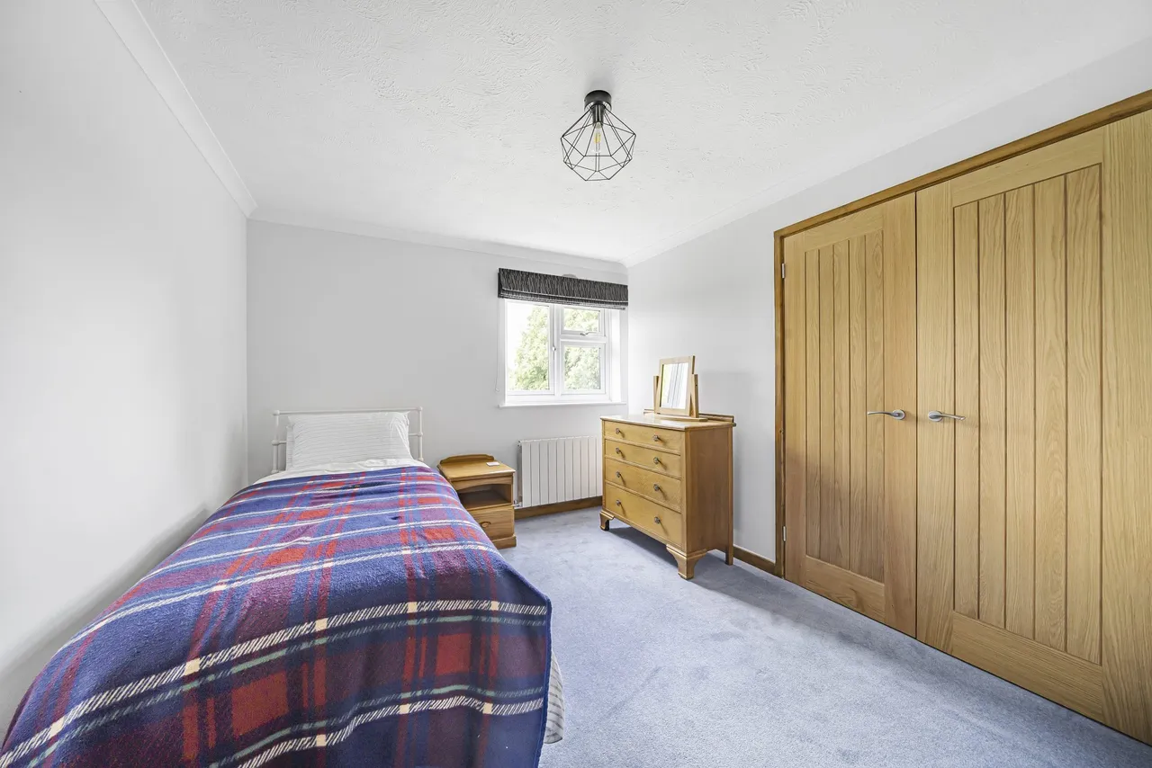 Foxup Alton Road, South Warnborough, Hook, RG29 1RP, photo 10