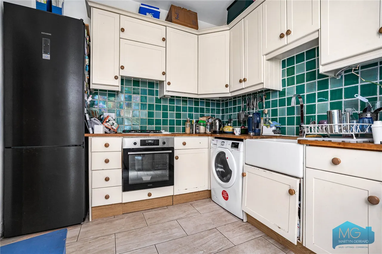 Greenham Road, London, N10, photo 12