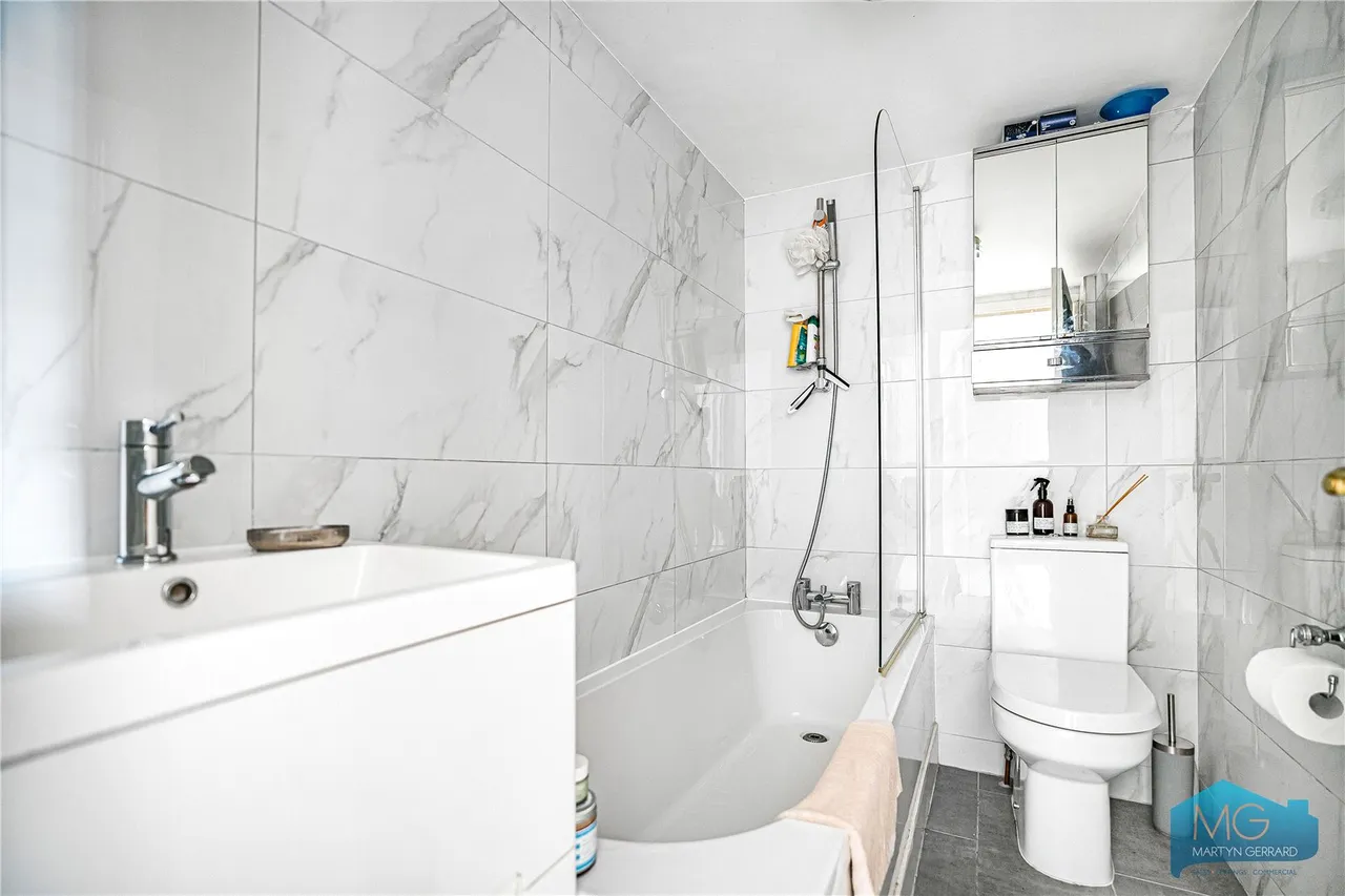 Greenham Road, London, N10, photo 4