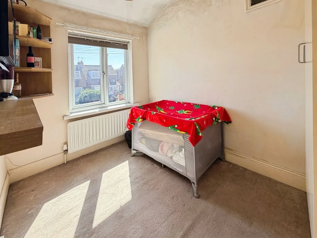Newcastle upon Tyne NE6 4LH, NE6, photo 8