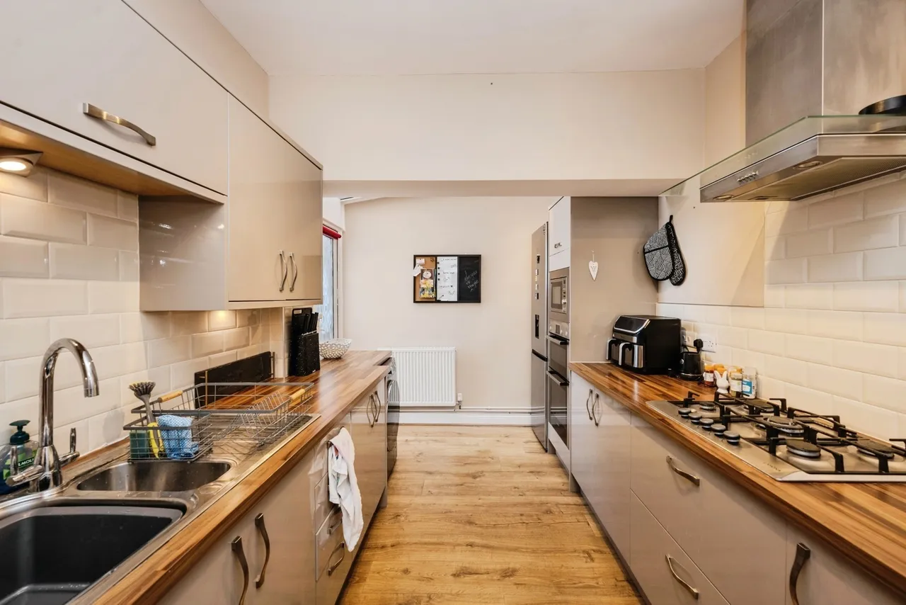 College Hill, Llanelli, SA15, photo 4
