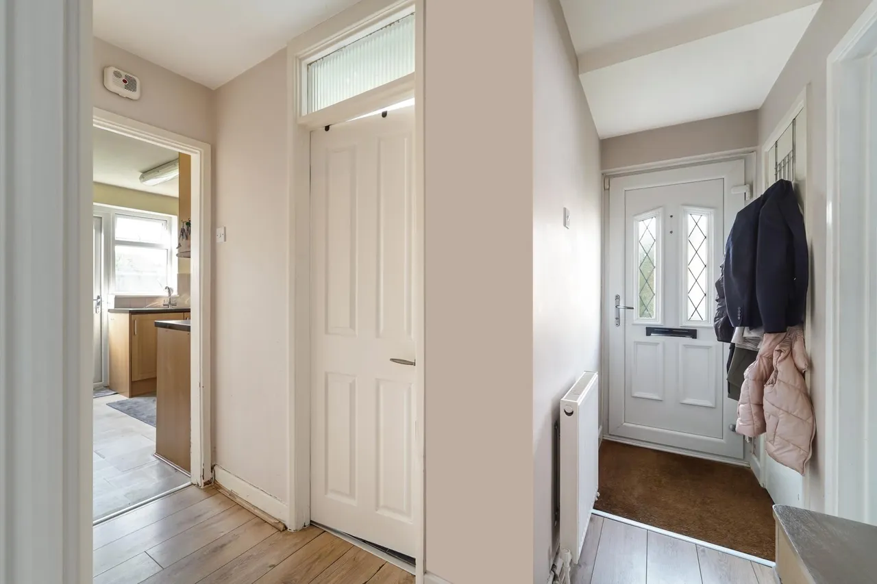 Jasmin Road, Ewell, KT19, photo 15
