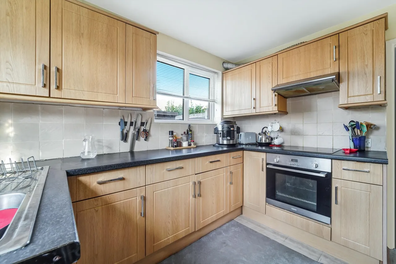 Jasmin Road, Ewell, KT19, photo 4