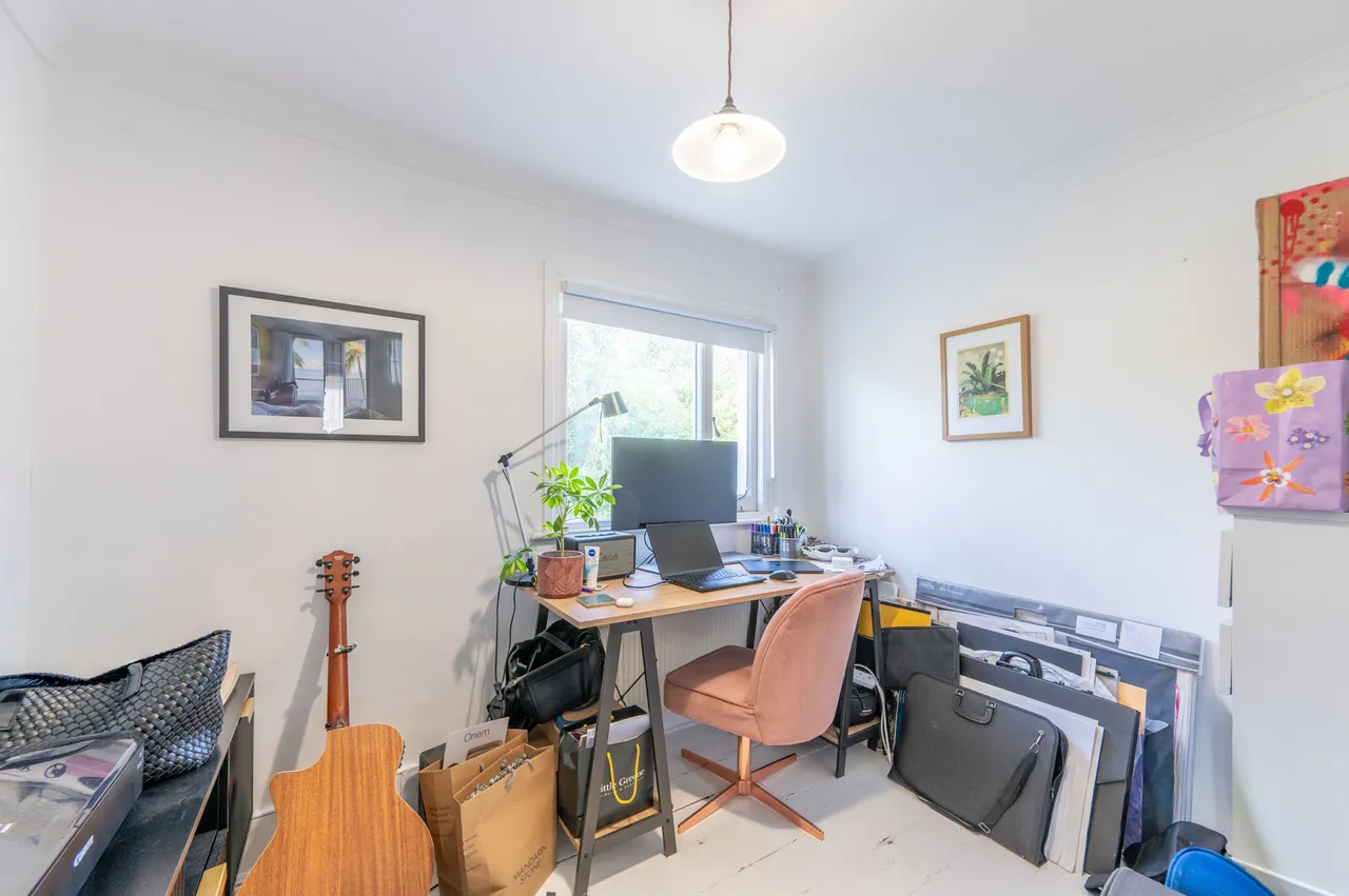 33 Greyhound Road, London, photo 10