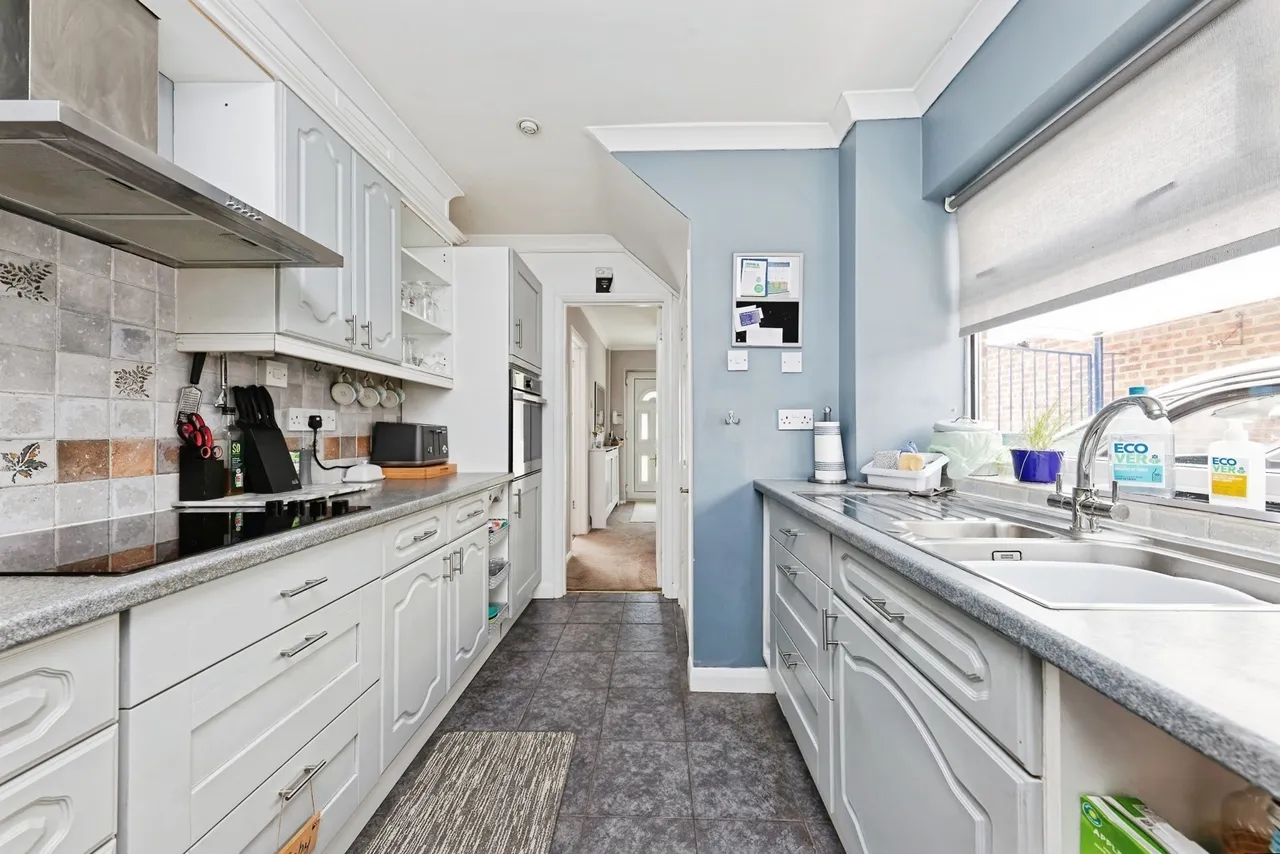 St. Barts Road, Sandwich, Kent, CT13, photo 3