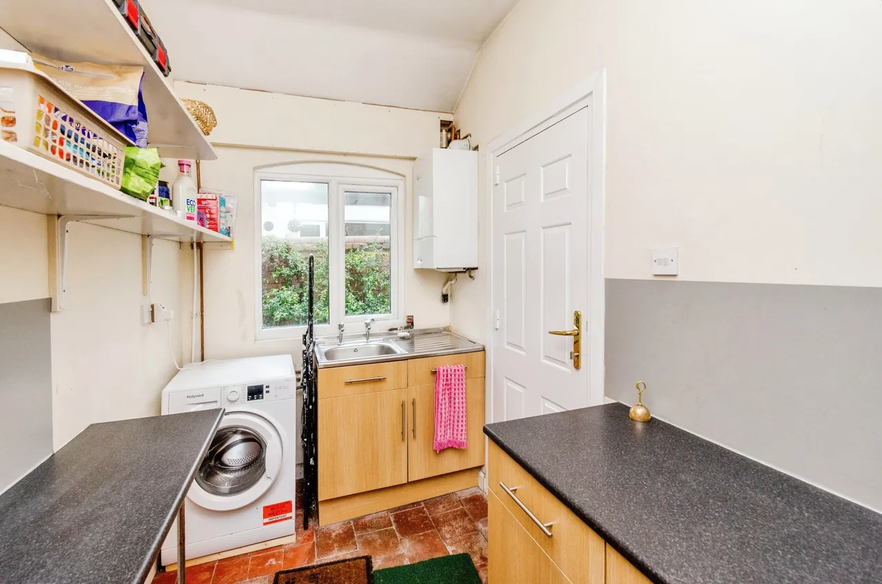 Birmingham Road, Walsall, West Midlands, WS1, photo 5