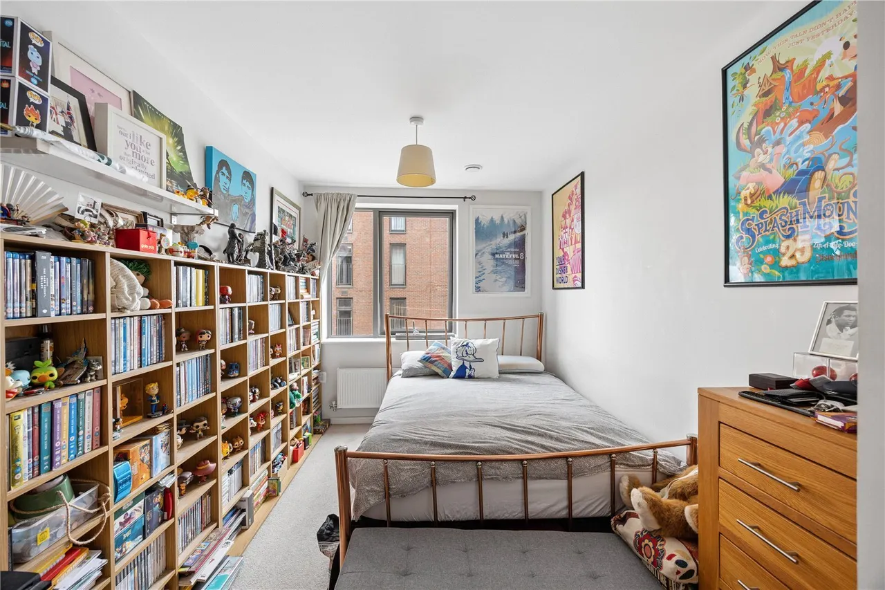 Hammersley Road, E16, photo 4