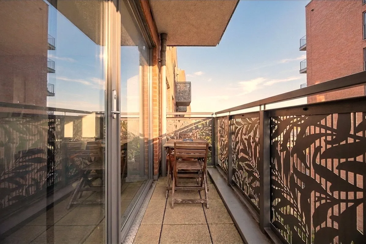 Hammersley Road, E16, photo 2