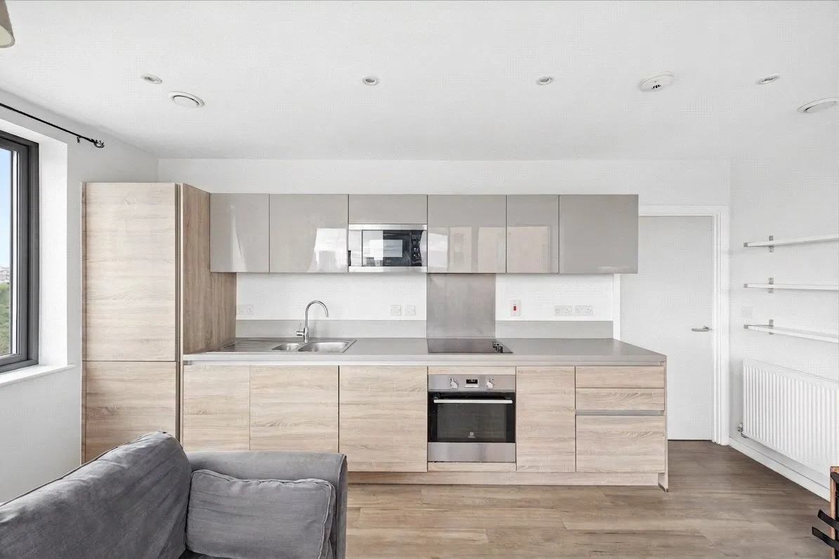 Hammersley Road, E16, photo 3