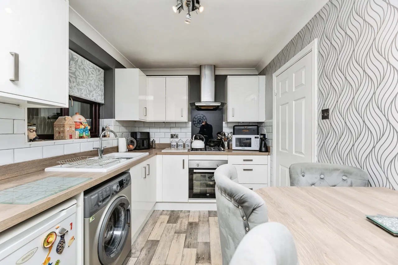 Queen Margarets Drive, Byram, WF11, photo 9