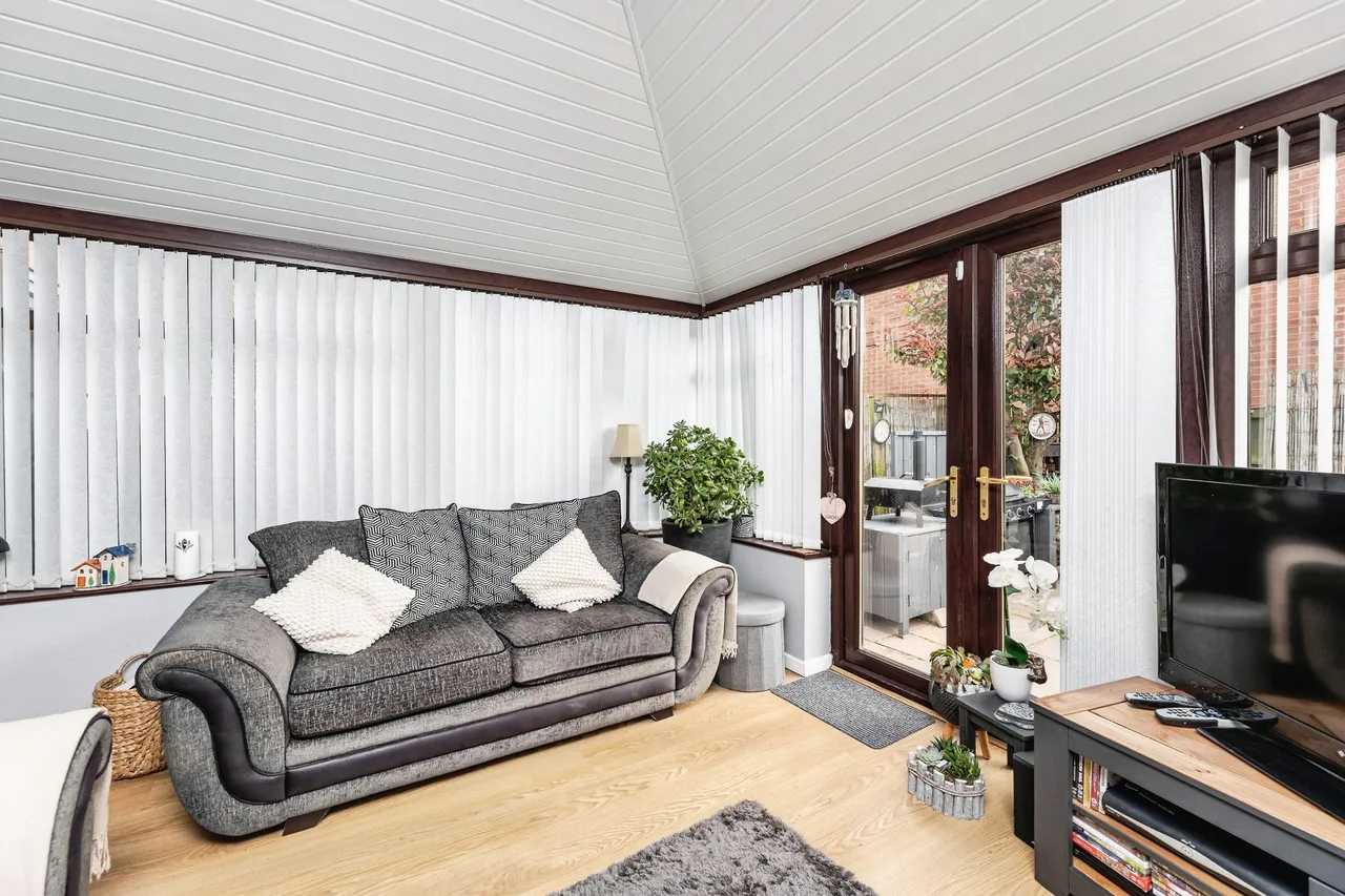 Queen Margarets Drive, Byram, WF11, photo 11