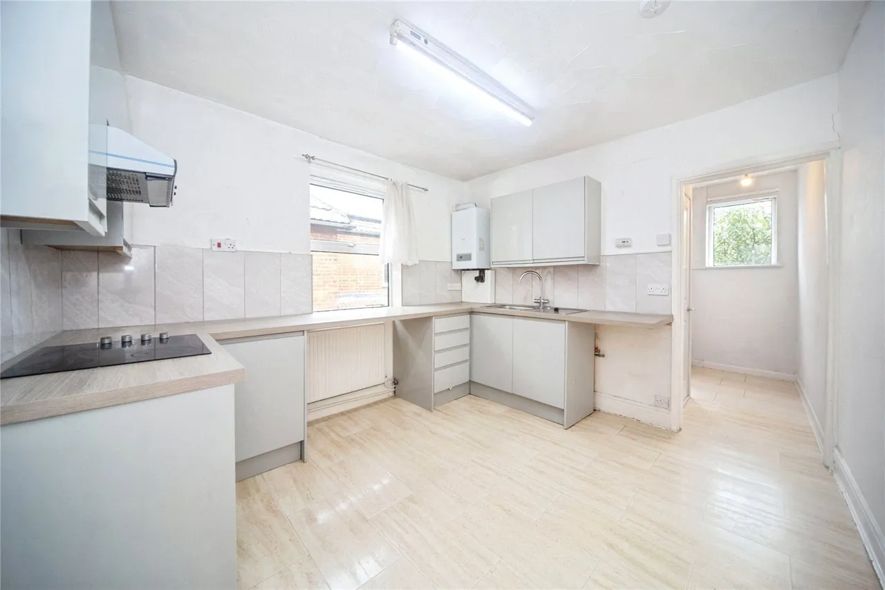 Hill Lane, Bassett, SO15, photo 2