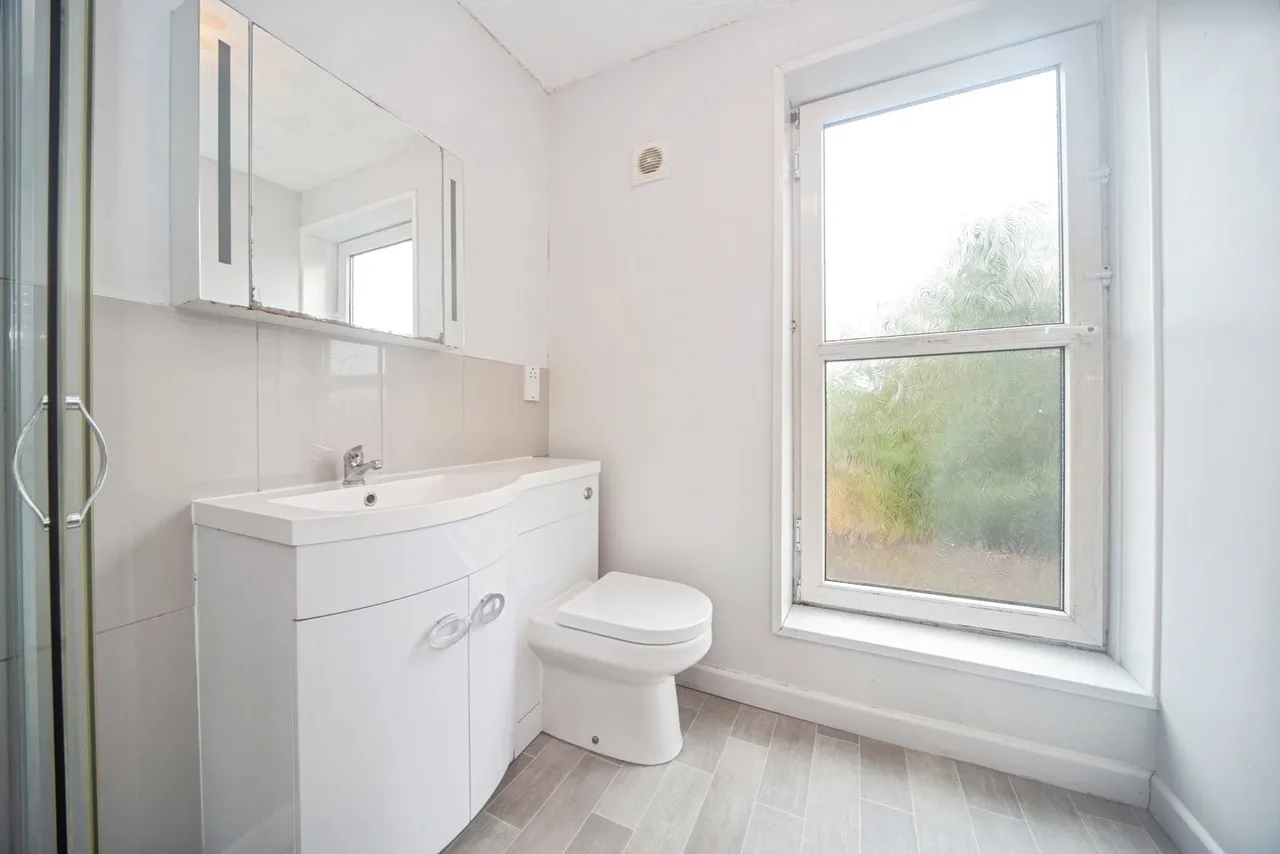 Hill Lane, Bassett, SO15, photo 11