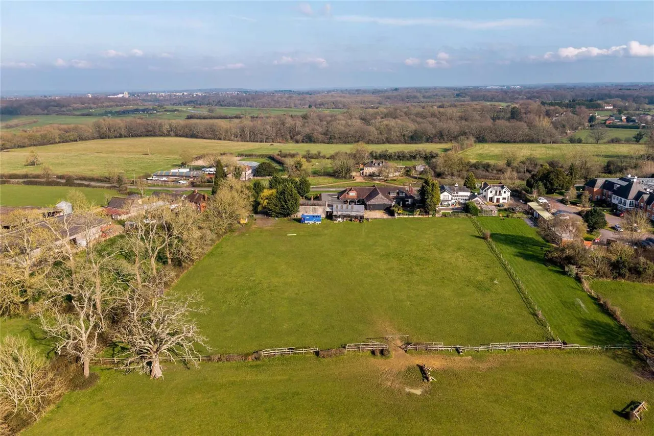 Old Farleigh Road, Farleigh Common, CR6, photo 2