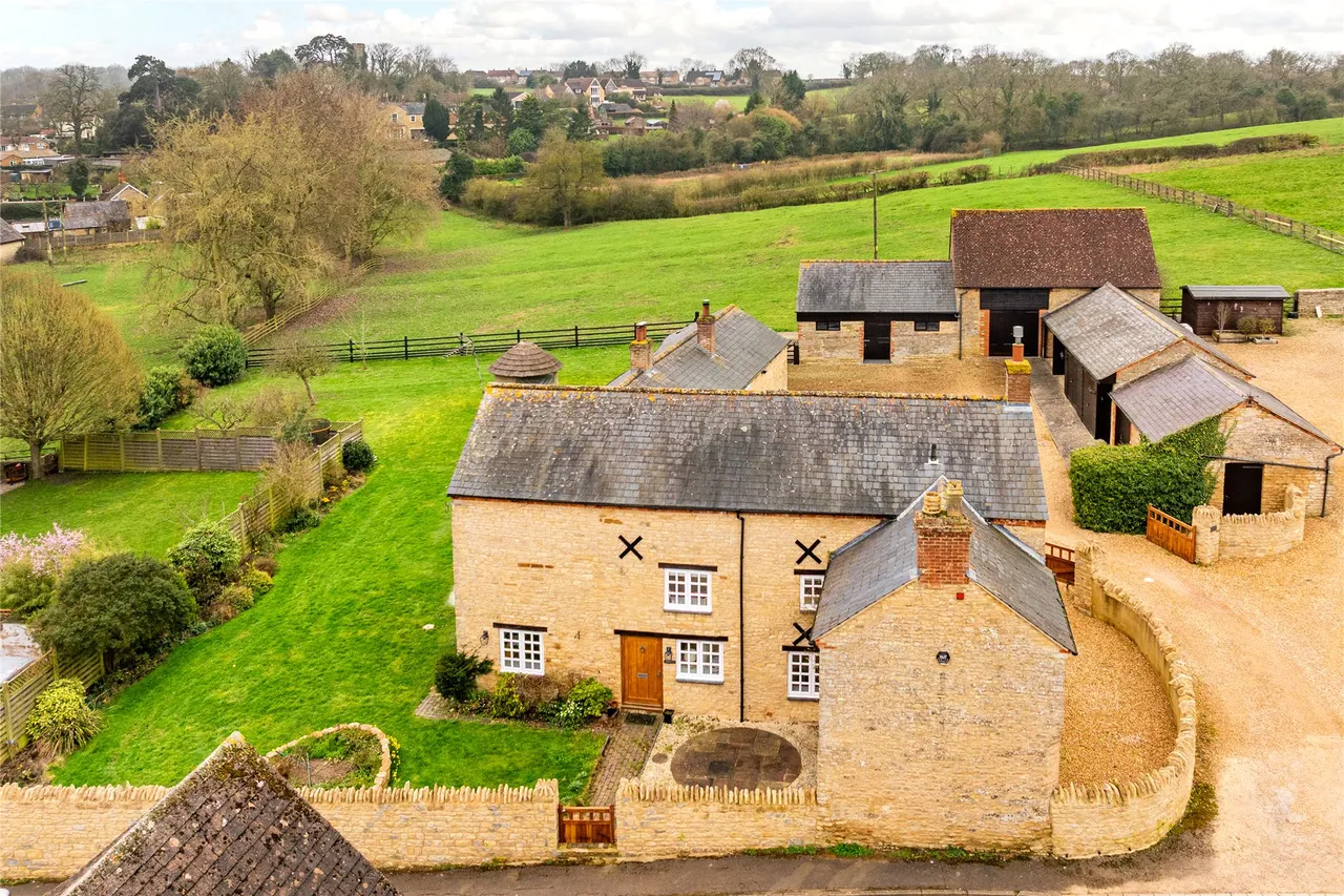 Mill Lane, Stoke Bruerne, NN12, photo 18