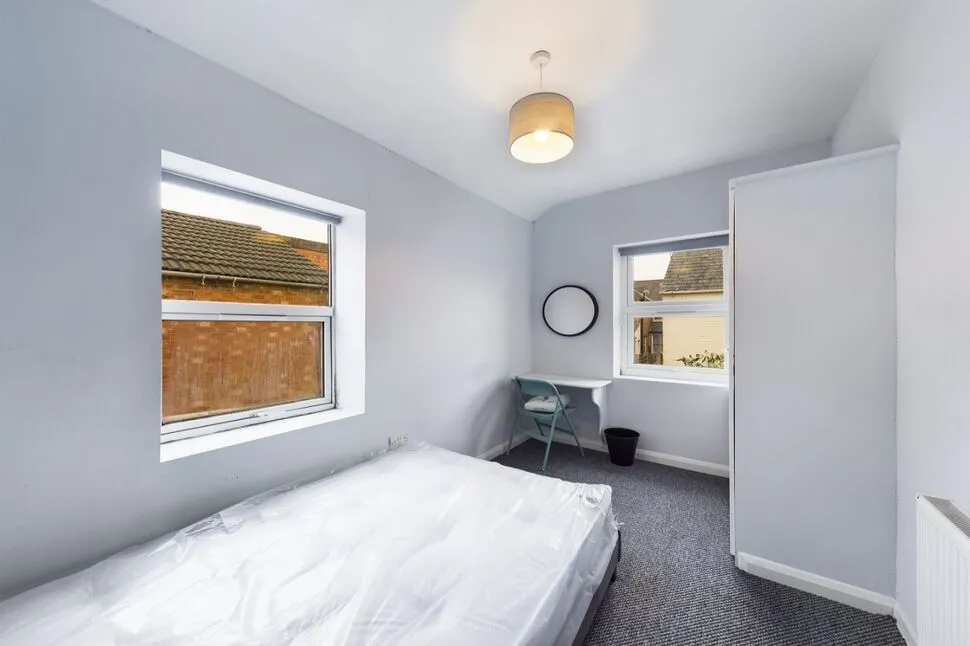 Euston Road, Far Cotton, Northampton, NN4, photo 8