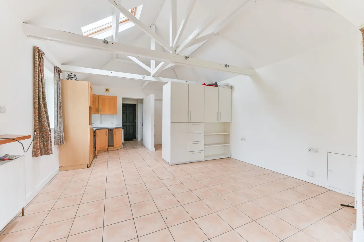 New Malden, KT3, photo 13