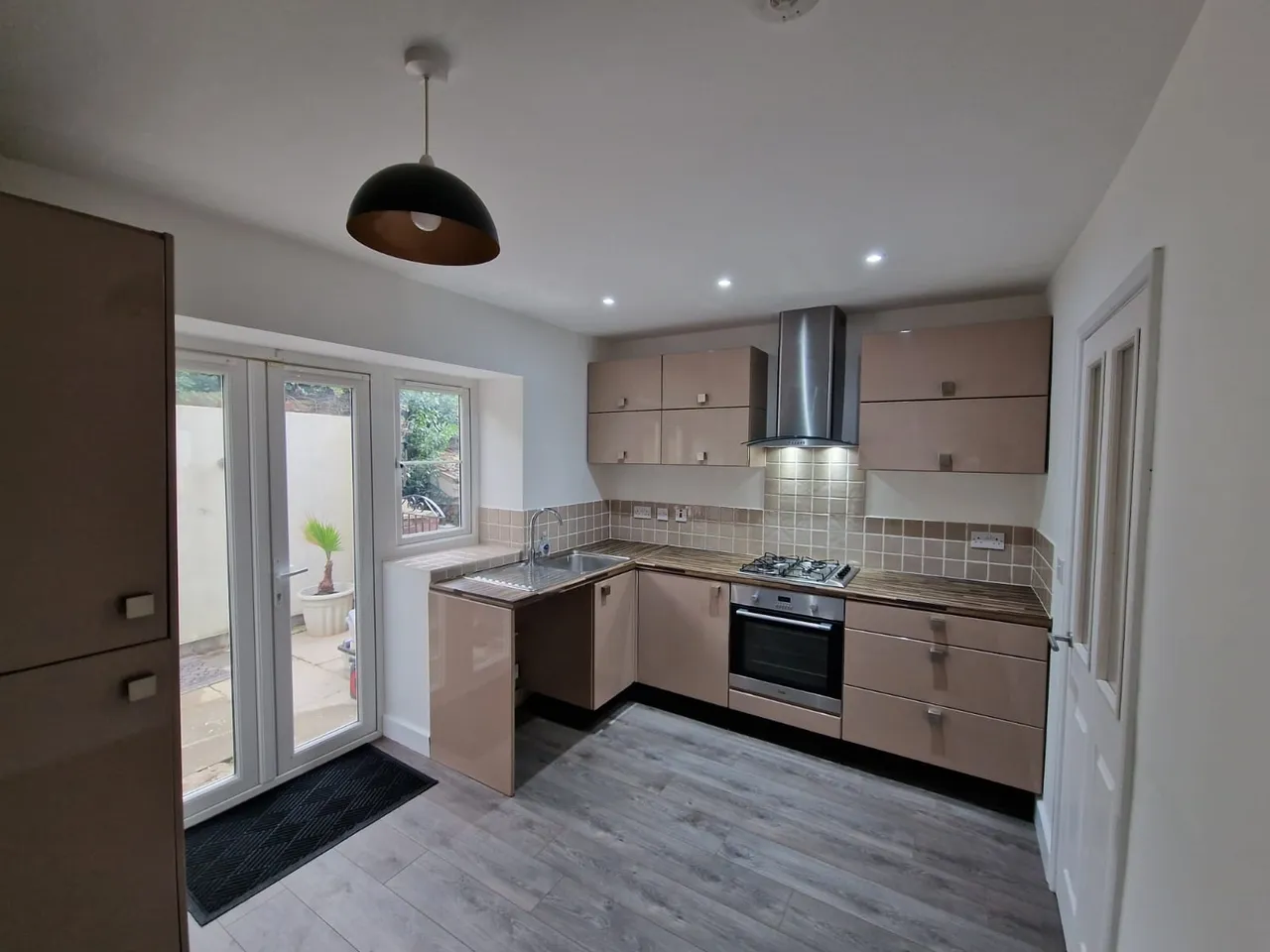 Dalton Lane, Rotherham, S65., photo 5