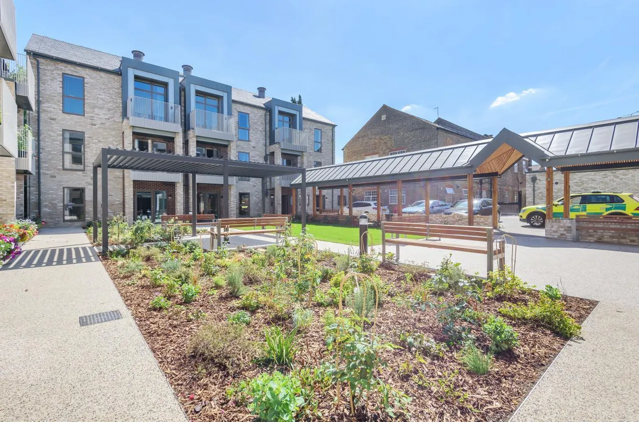 New Windsor Street, Uxbridge, photo 13