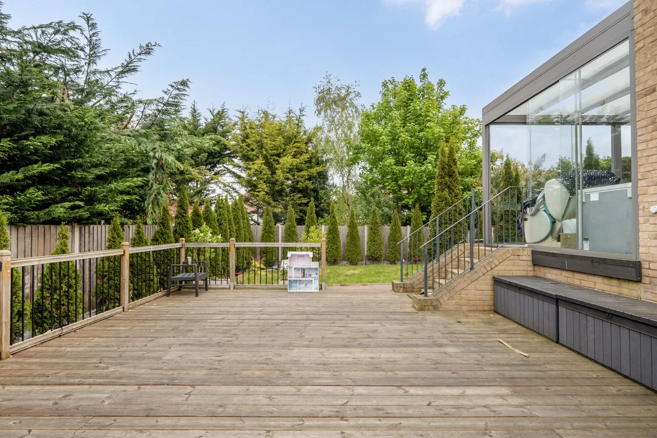 Well Grove, Whetstone, N20, photo 10