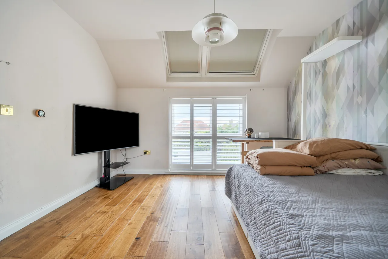 Well Grove, Whetstone, N20, photo 7