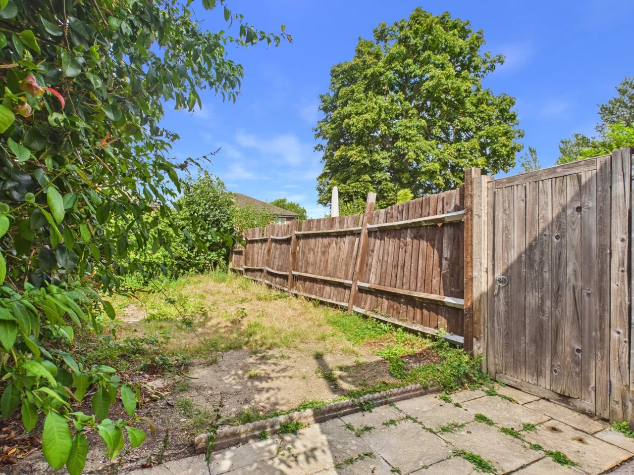 Chapel Park Road, Addlestone, KT15, photo 22