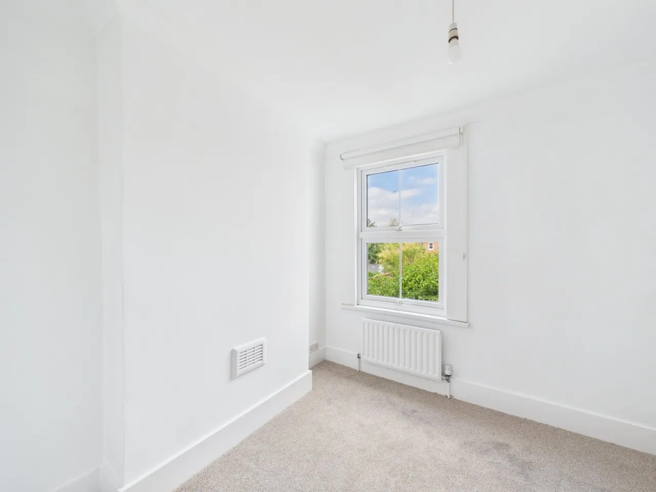 Chapel Park Road, Addlestone, KT15, photo 7