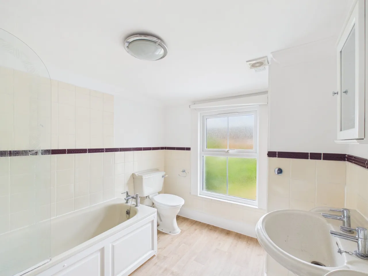 Chapel Park Road, Addlestone, KT15, photo 9