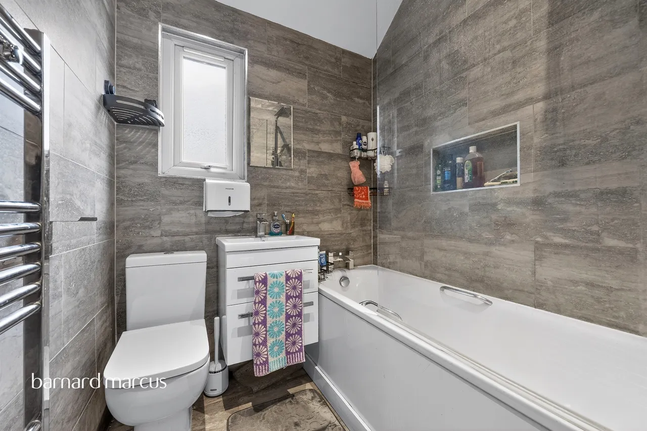 Addiscombe Court Road, Croydon, CR0, photo 14
