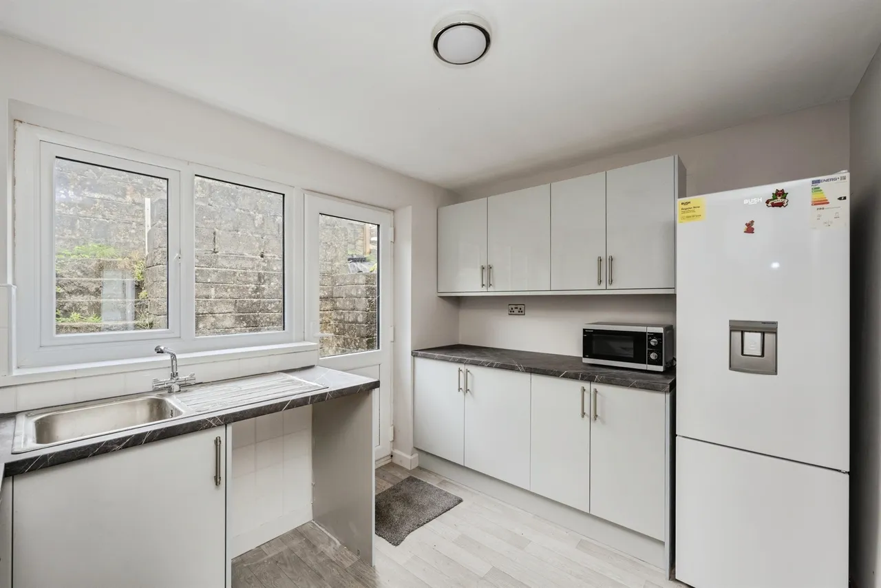 Gough Road, Swansea, SA9, photo 7