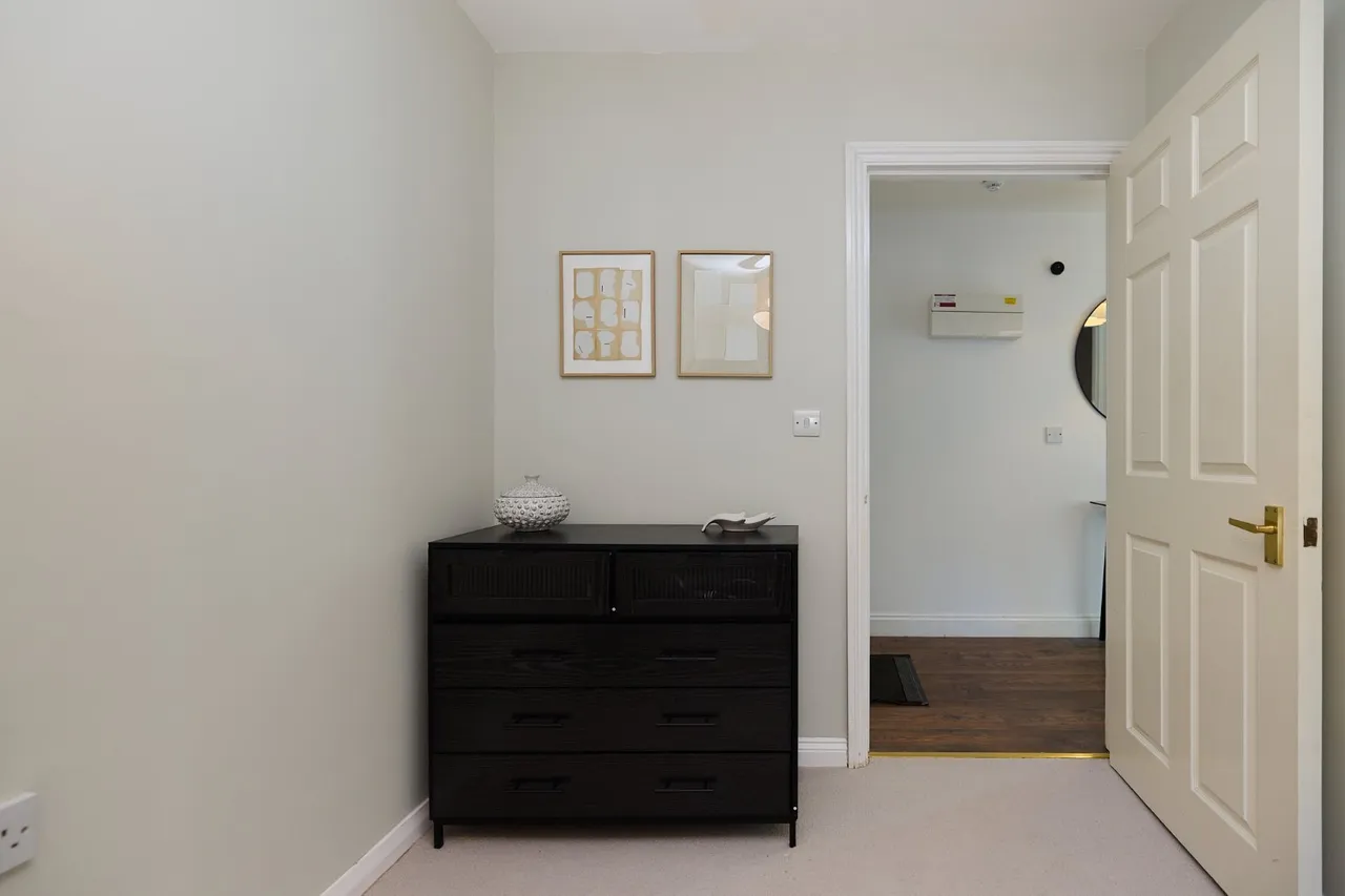 Mellish Street, London, E14, photo 6