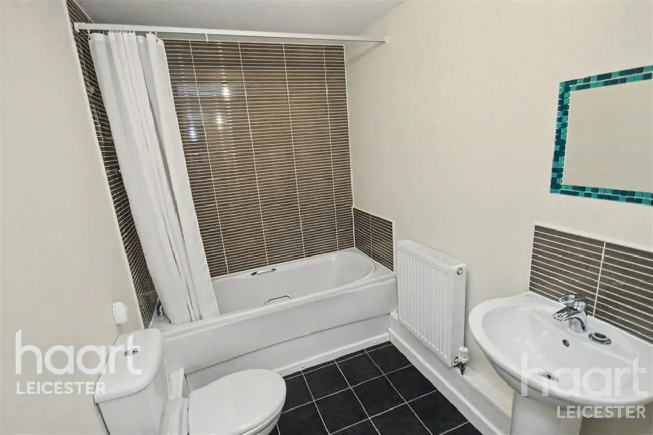 Pavilion Close, Leicester, LE2, photo 5