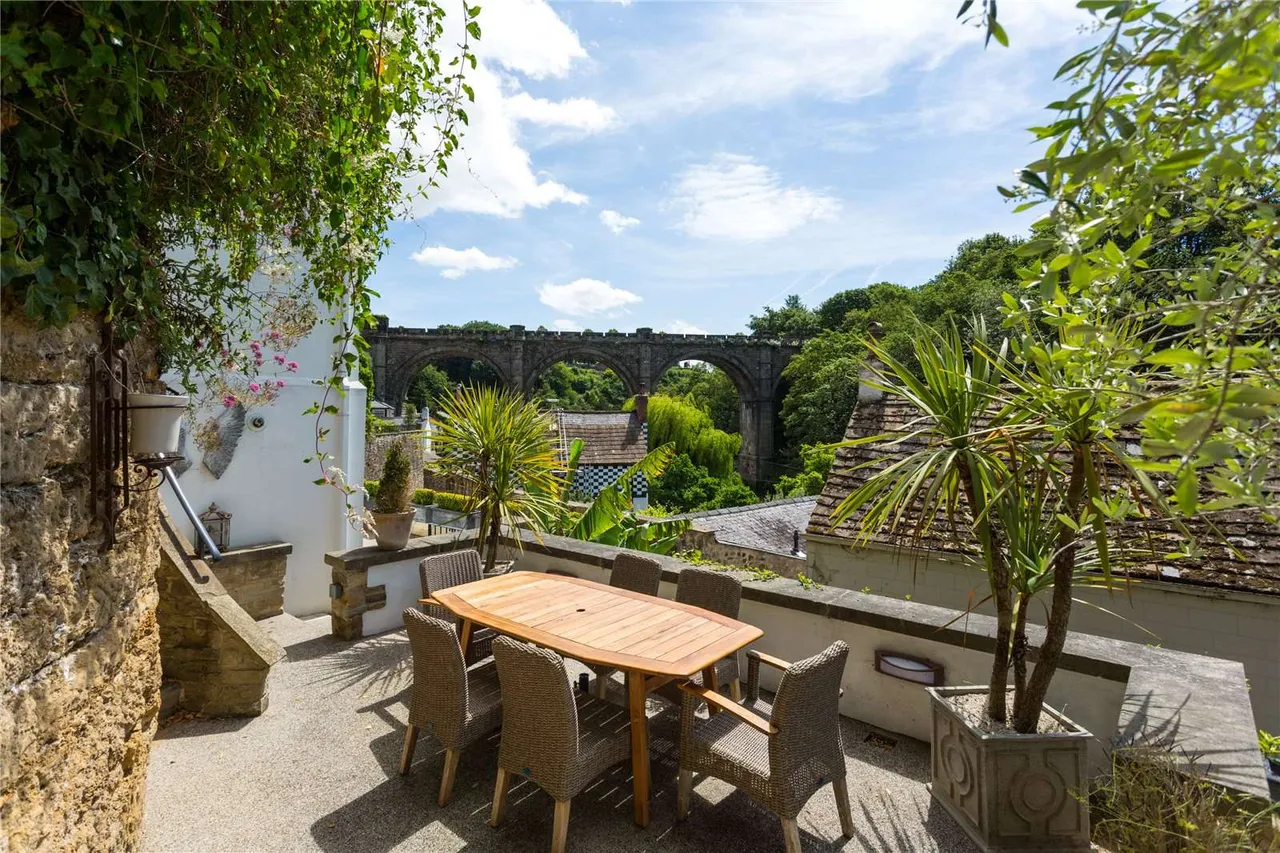 Waterside, Knaresborough, HG5, photo 2