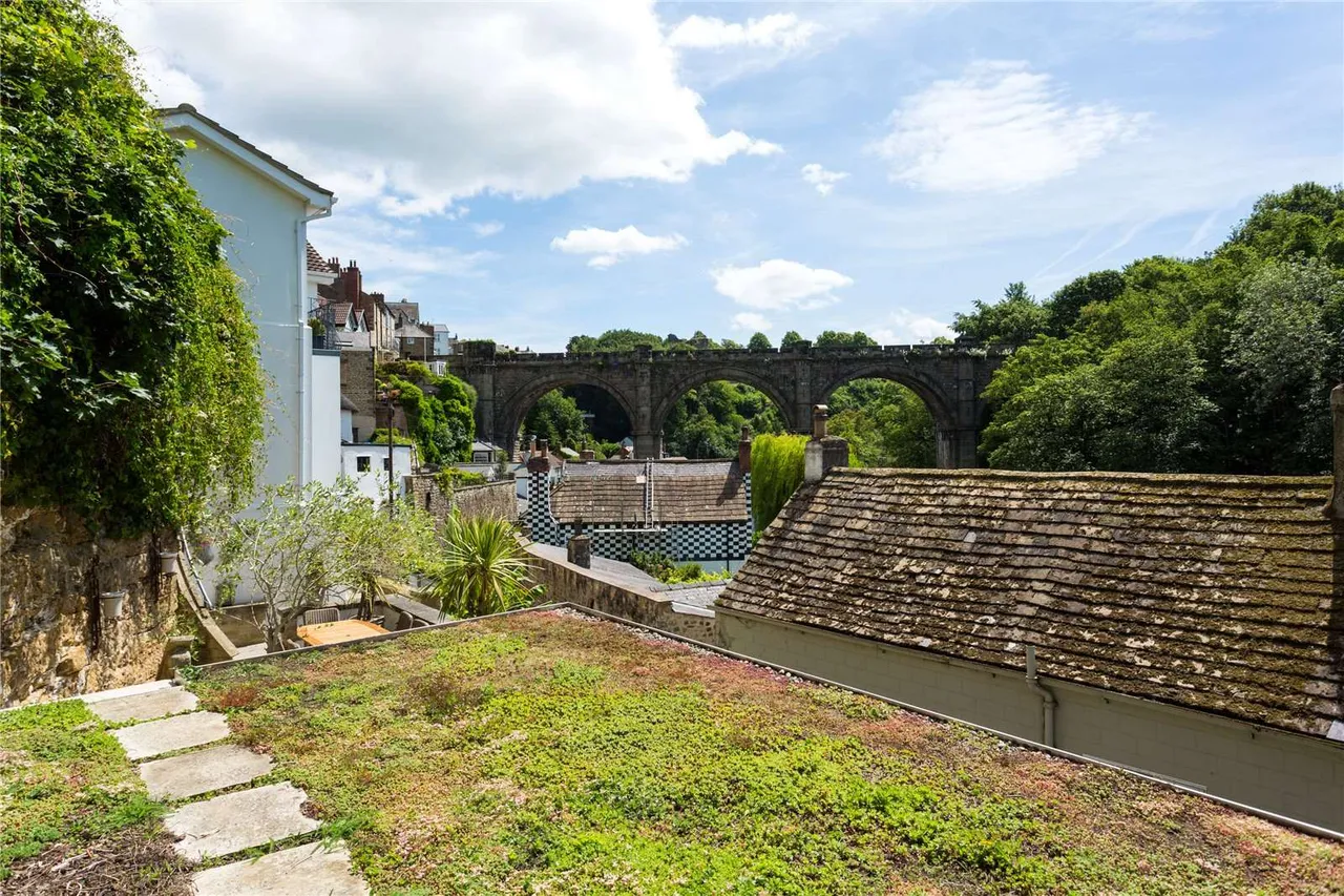Waterside, Knaresborough, HG5, photo 15