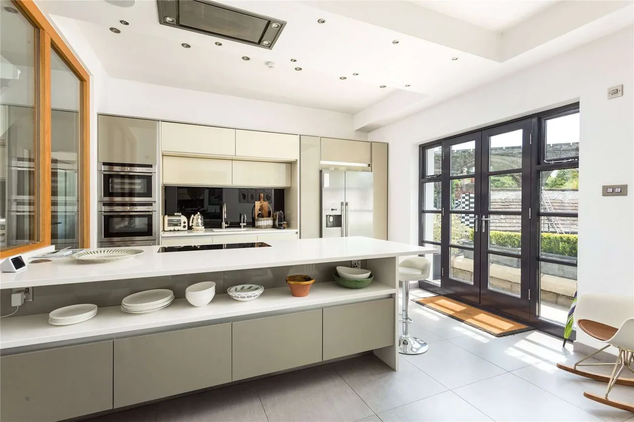 Waterside, Knaresborough, HG5, photo 3